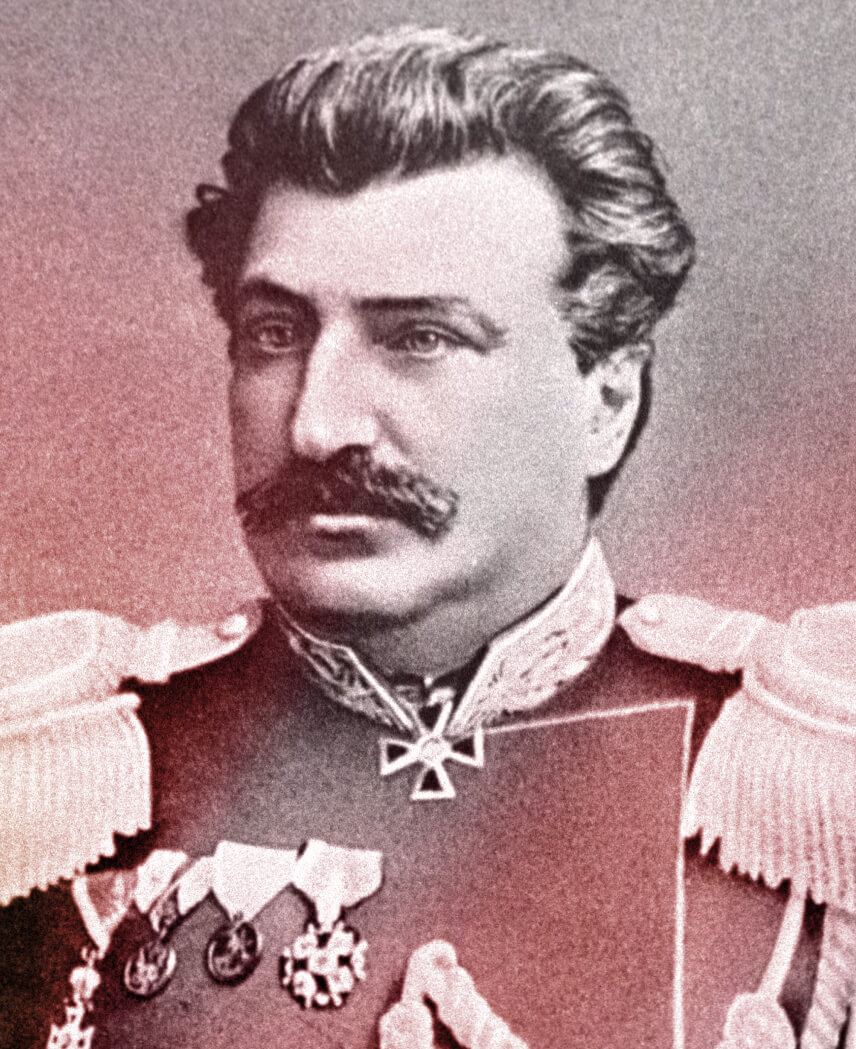 Портретная фотография Николая Михайловича Пржевальского в парадном военном мундире